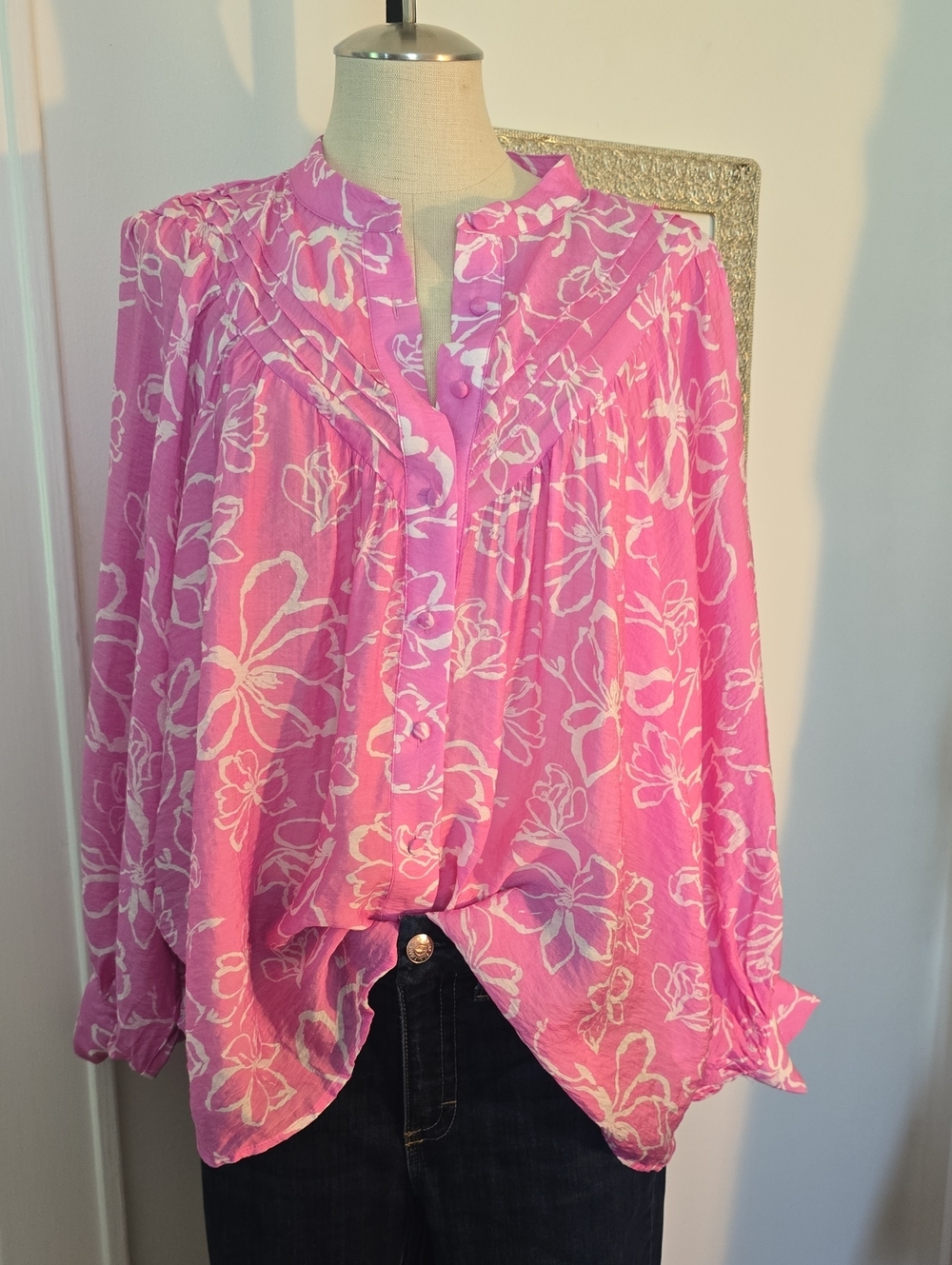 eesome Pink & White Floral Peasant Blouse